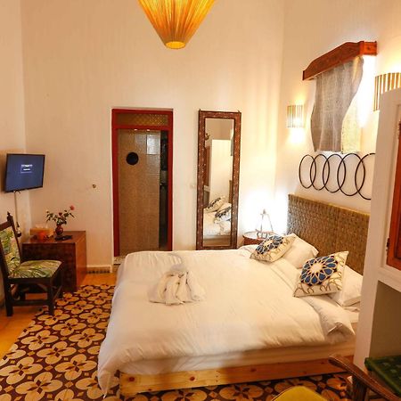 Luxury Riad Mounia Ес-Сувейра Екстер'єр фото