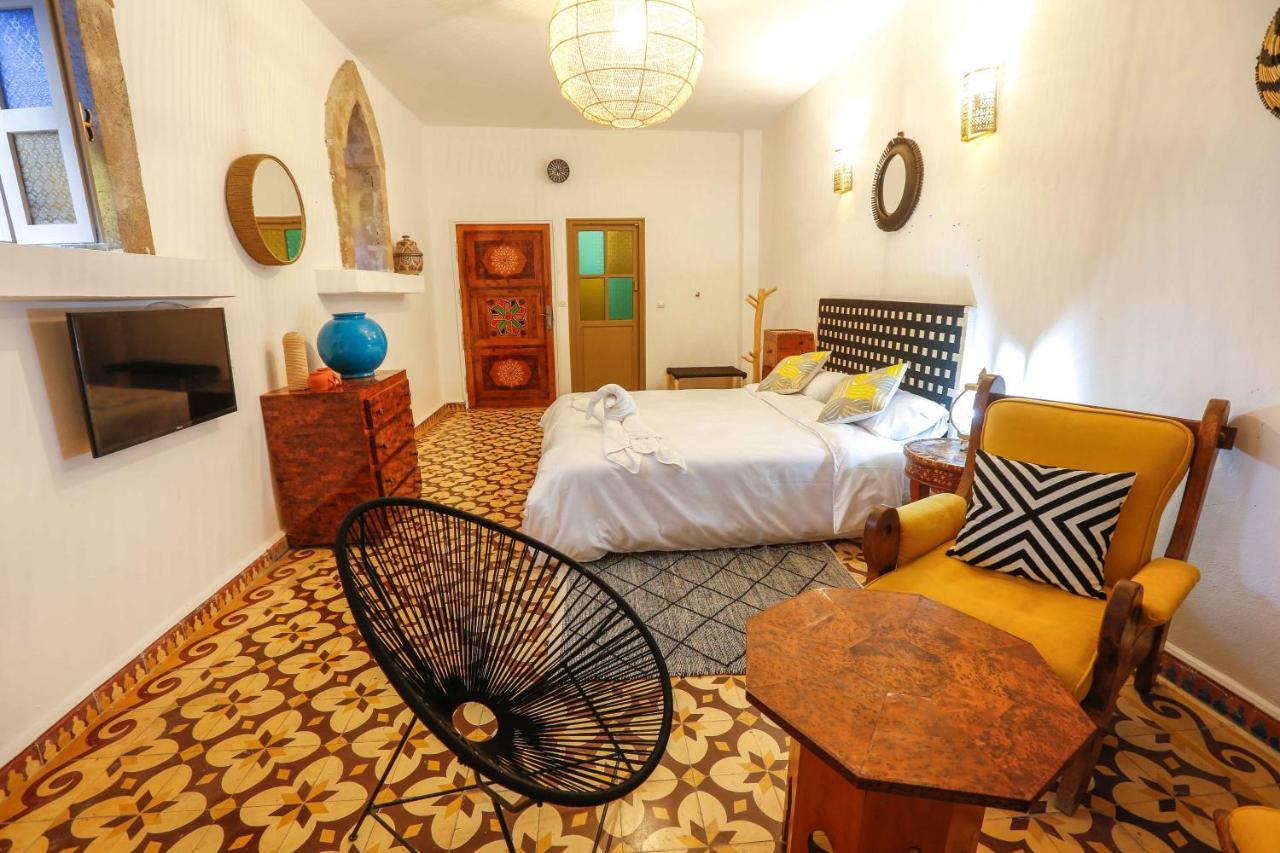 Luxury Riad Mounia Ес-Сувейра Екстер'єр фото